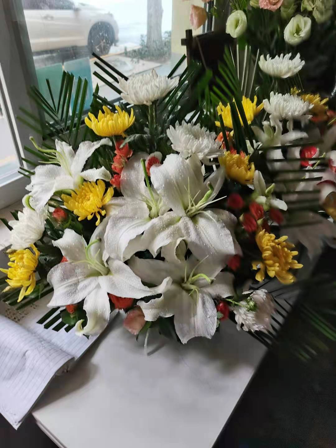 585411169.jpg